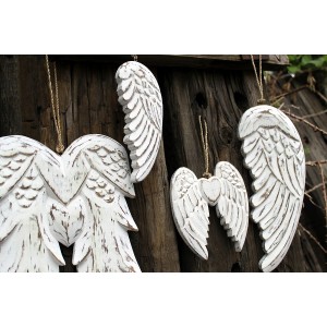 Αγγελικά Φτερά Ξύλινα Σκαλιστά Καρδιά 15cm